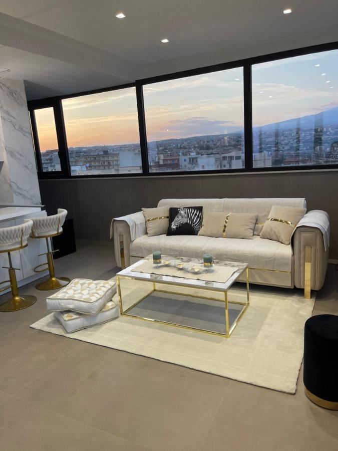 Mier Gold Luxury Appartamento Aeroporto di Catania Fontana Rossa
